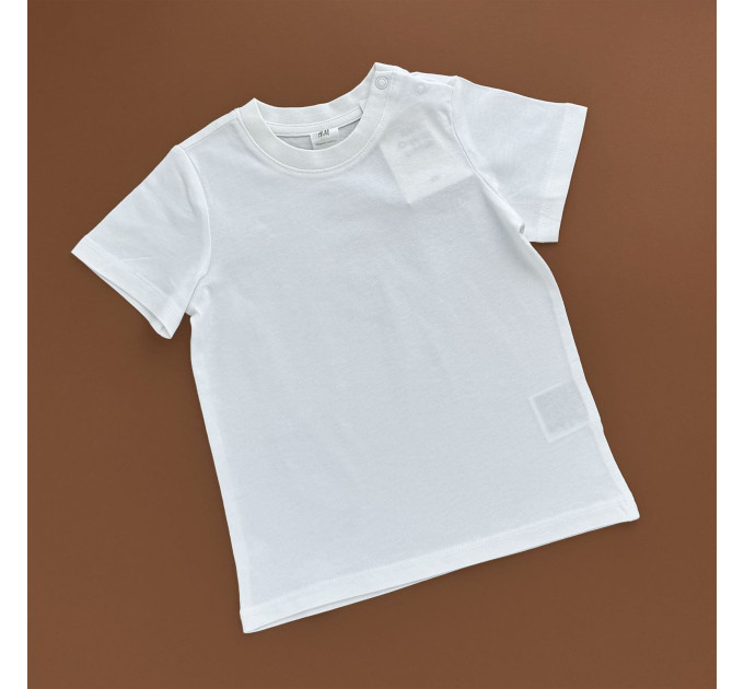Футболка H&M, гудзик на плечі, білий